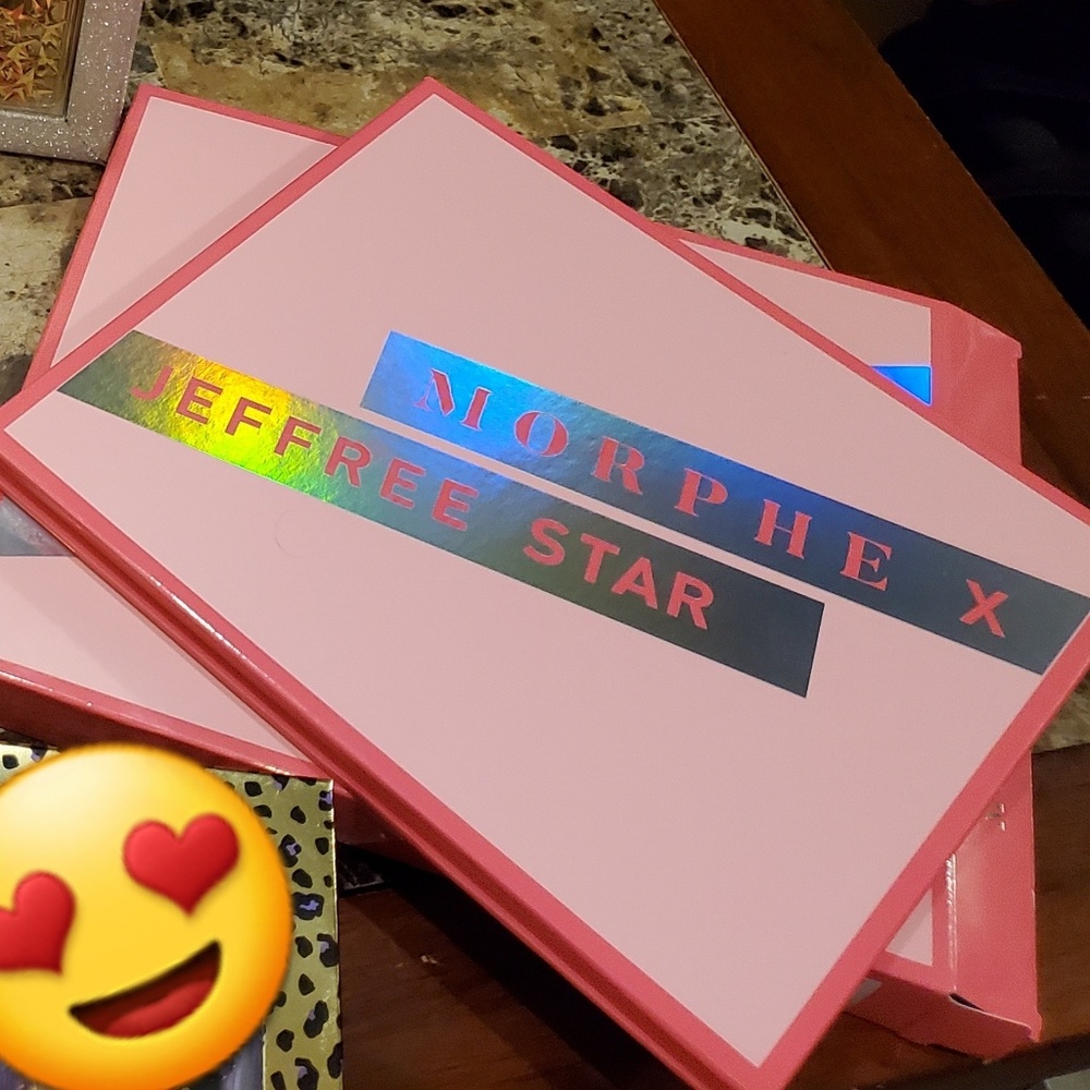 🚫SOLD🚫Morphe x Jeffree Star palette 😍😍😍 - Picture 1 of 2